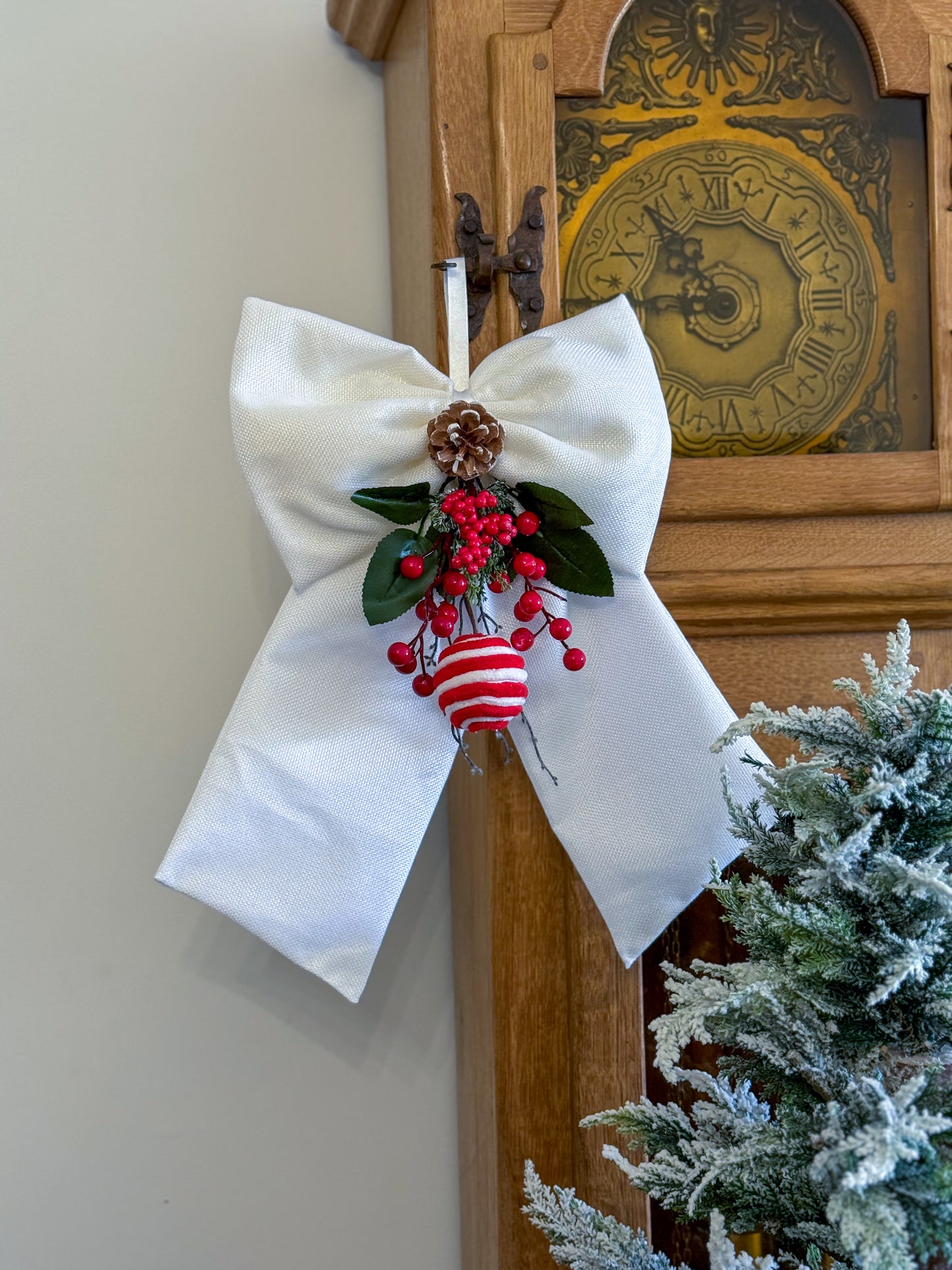 Handmade Large White Christmas Ribbon - Ball