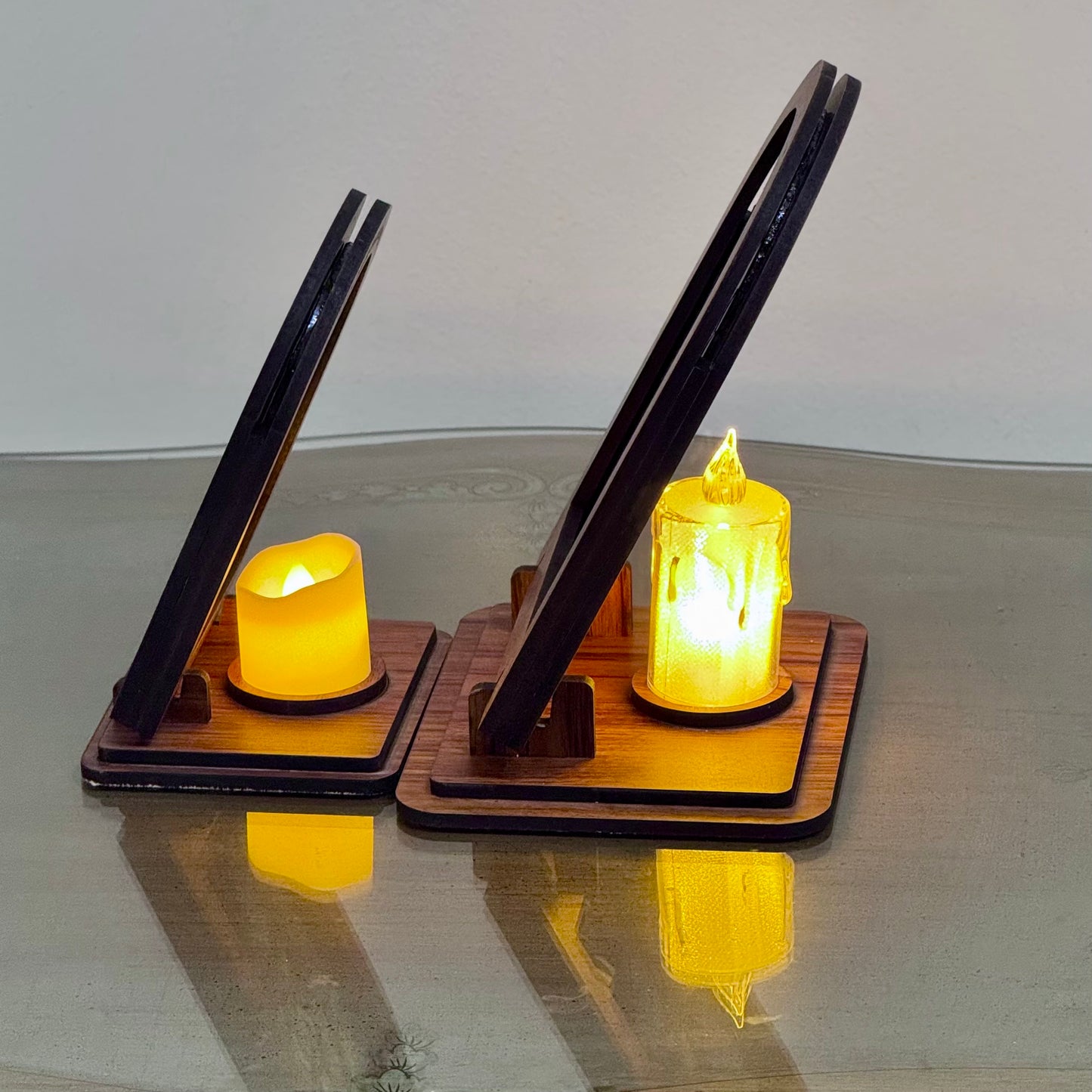 Pope Kyrillos - Illuminated Embossed Arch Glass