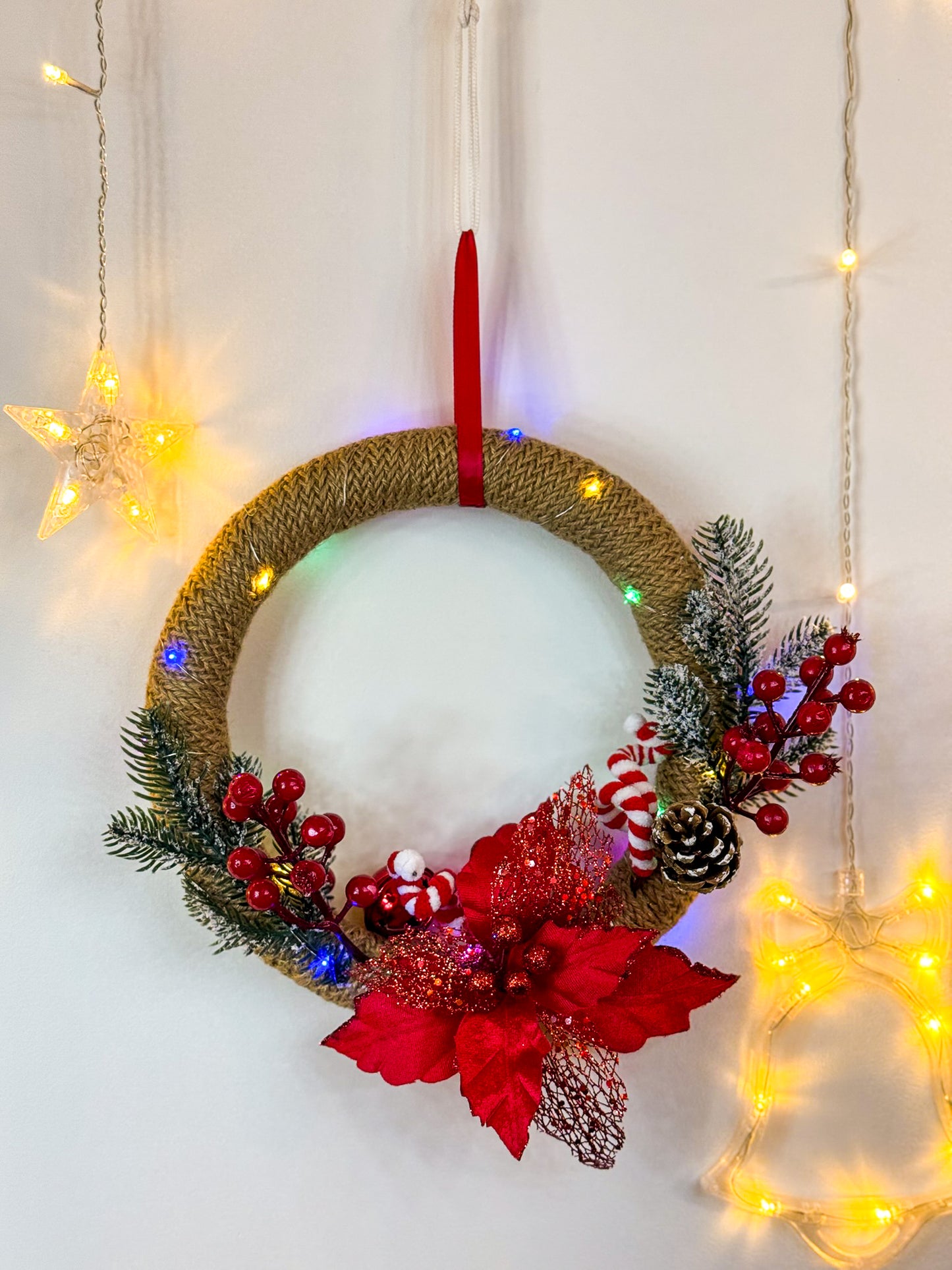 Handmade illuminated Large Beige Christmas Wreath - Red Decoration