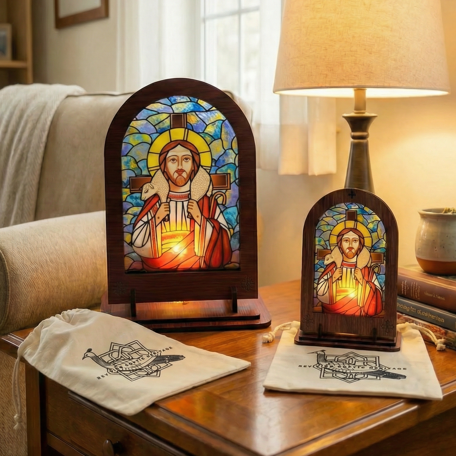 Illuminated Embossed Arch Icons