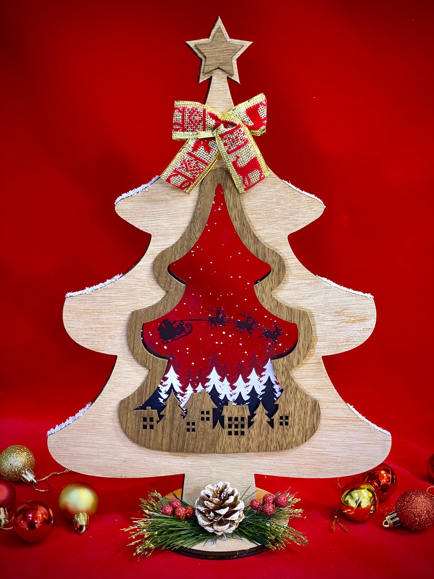 Santa Sleigh & Wooden Houses - Standing Wooden Tree