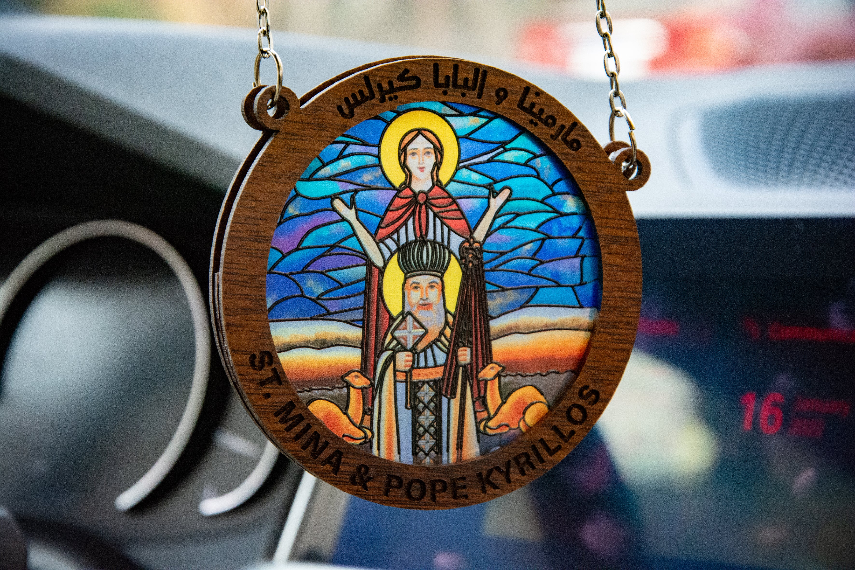 St. Mina & Pope Kyrillos - Embossed Circular Glass